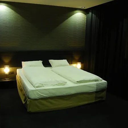 Family Kabu Hotel 3*